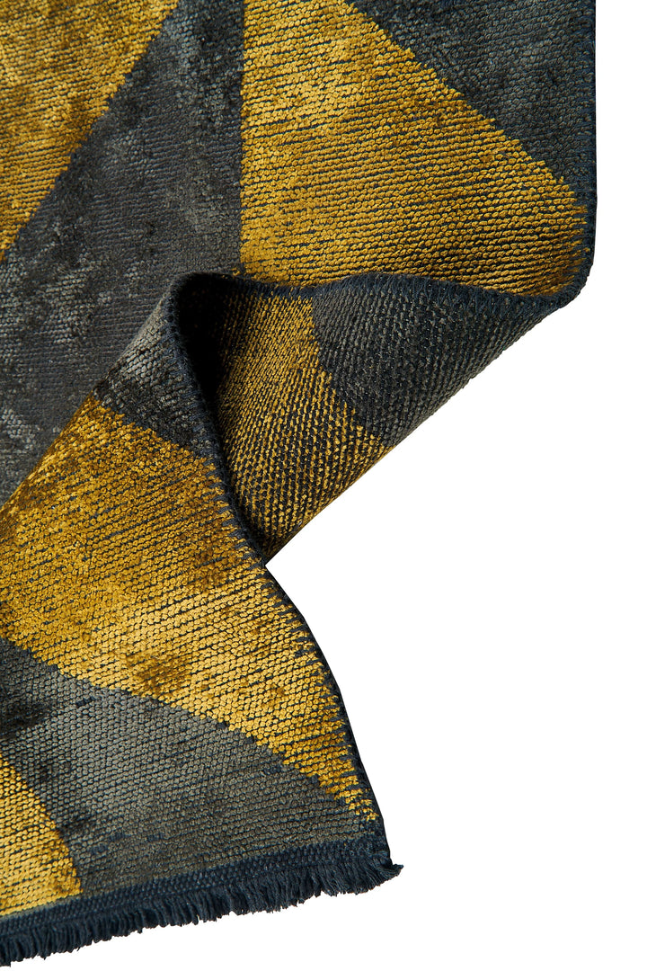 Dolce Vita Halı Teos 502 Gold Şönil Kilim